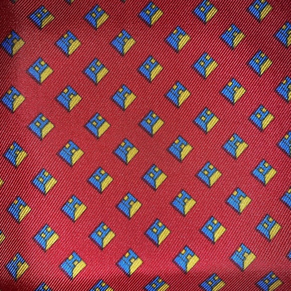 HERMÈS silk gavroche 3-D cube print MINT CONDITION - Picture 2 of 8